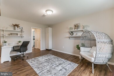 4972 Painted Sky Rd, Reading, PA 19606 - photo 7