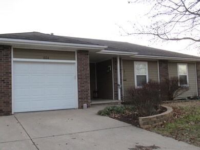 804 Scott Wayne Dr, Nixa, MO 65714 - photo 2