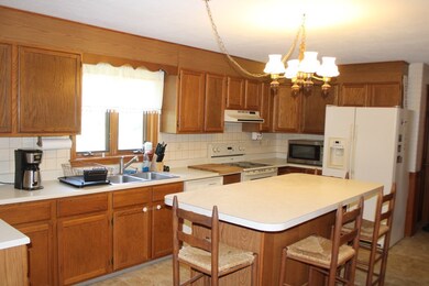 180 Hadley Rd, Sunderland, MA 01375 - photo 7