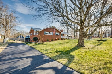 04-4515 Belvedere Ln