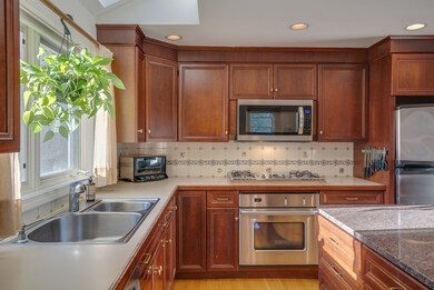 135 Hillside Ave, Concord, MA 01742 - photo 4