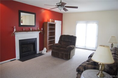 12700 Mill Shed Dr, Midlothian, VA 23112 - photo 2