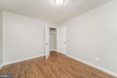 8541 Chestnut Oak Rd, Parkville, MD 21234 - photo 6