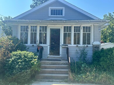 312 N Kelly St, Hobart, IN 46342 - photo 2