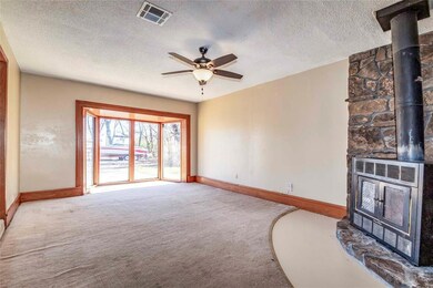 410 N Flanagan Ave, Stroud, OK 74079 - photo 6