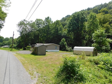 14061 Smith Valley Rd, Mapleton, PA 17052 - photo 3