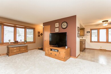 20 27th Ave SW, Cedar Rapids, IA 52404 - photo 7