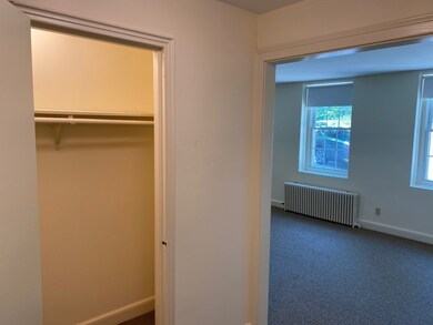 457 Washington St unit 4, Weymouth, MA 02188 - photo 4