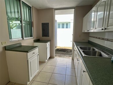 Angelitos St. Terrazas de Borinquen unit G-12, Caguas, PR 00725 - photo 3