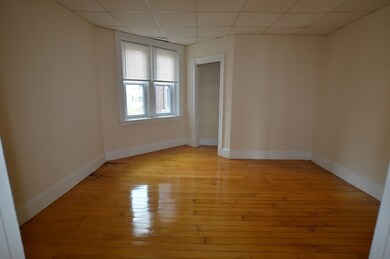 15 Lynde St unit 19, Salem, MA 01970 - photo 4