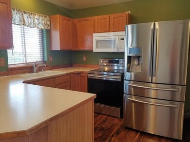 1018 N Christopher St, Medical Lake, WA 99022 - photo 4