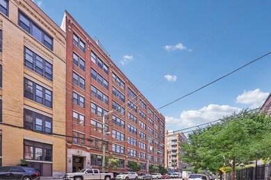 913 W Van Buren St unit 5H, Chicago, IL 60607 - photo 2