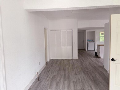 611 W 3rd St, Coffeyville, KS 67337 - photo 5