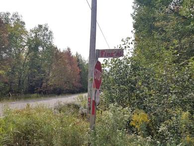 Fire road entrance sign