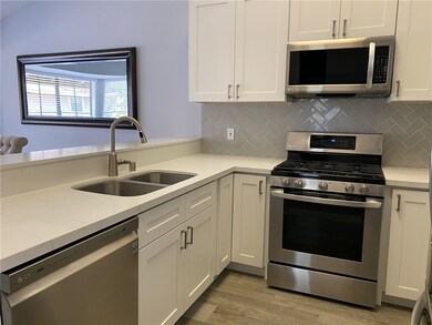 11350 Foothill Blvd unit 35, Sylmar, CA 91342 - photo 6