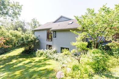 2218 N Thrush Ct SE unit 102, Grand Rapids, MI 49546 - photo 4