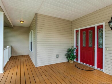 122 Baton Ln, Hendersonville, NC 28792 - photo 5