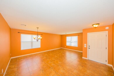 13586 family room