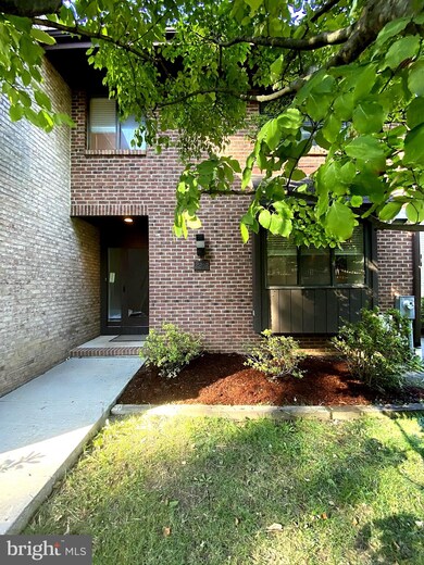 2257 Chapel Valley Ln, Lutherville Timonium, MD 21093 - photo 3