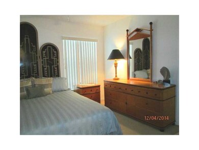 Master Bedroom. 1/2 Bed