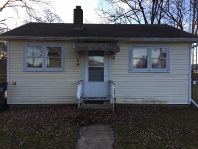 8 Mc Cormick St, Hamlet, IN 46532 - photo 2