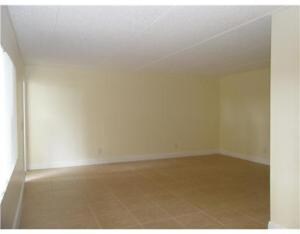 1105 Meadows Cir unit 1105, Boynton Beach, FL 33436 - photo 7