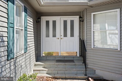 313 Wakefield Dr, Locust Grove, VA 22508 - photo 5