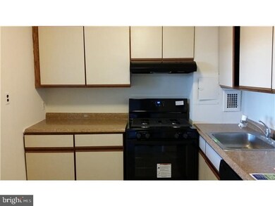 Radnor House unit 422, Bryn Mawr, PA 19010 - photo 6