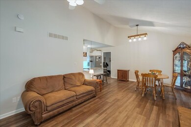 525 Delaney Ferry Rd, Versailles, KY 40383 - photo 5