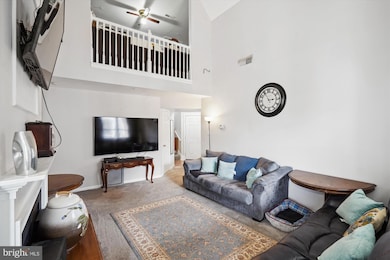 46580 Drysdale Terrace unit 303, Sterling, VA 20165 - photo 2