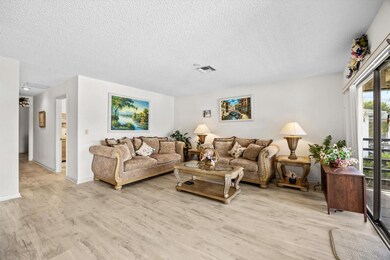 1250 SE Parkview Place unit C6, Stuart, FL 34994 - photo 3