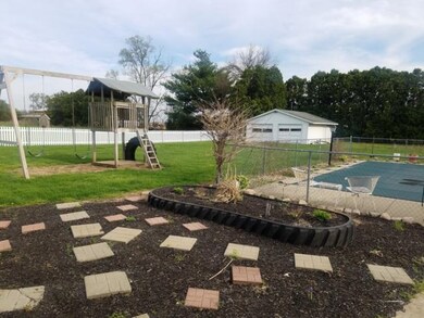 10928 Us Highway 20, Middlebury, IN 46540 - photo 2