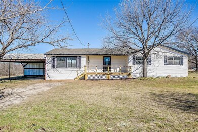 414 Pine St, Millsap, TX 76066 - photo 2
