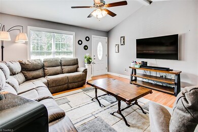 1076 Mack Rd, Asheboro, NC 27205 - photo 5