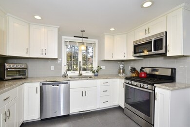 487 Pond St, Franklin, MA 02038 - photo 5