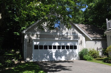 252 N Main St, Franklin, NH 03235 - photo 3