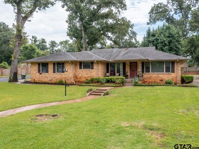 421 421 Wilma, Tyler, TX 75701 - photo 2