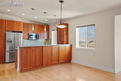 Counter Bar in the Kitchen