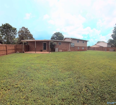 7711 Logan Dr SW, Huntsville, AL 35802 - photo 7