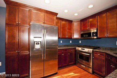 11978 Thurloe Dr, Lutherville Timonium, MD 21093 - photo 6