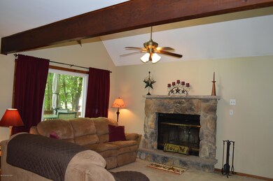 256 Fern Ridge Rd, Blakeslee, PA 18610 - photo 6