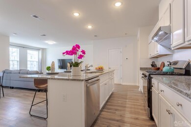 708 Station Rd, Dunellen, NJ 08812 - photo 7