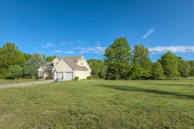 Your own private paradise right in Archie