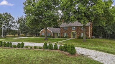 28166 Missouri 154, Paris, MO 65275 - photo 3