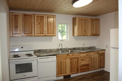 2203 E Fairview Ave, Johnson City, TN 37601 - photo 7