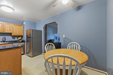 246 Turnwood Dr, Glen Burnie, MD 21061 - photo 6