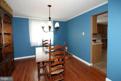 16147 Olmstead Ln, Woodbridge, VA 22191 - photo 5