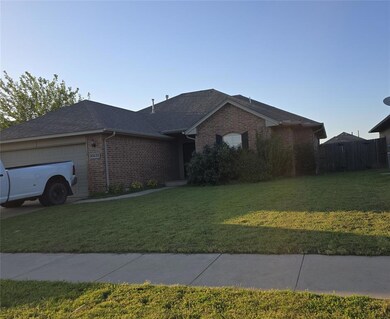 10633 SW 34th Terrace, Yukon, OK 73099 - photo 2