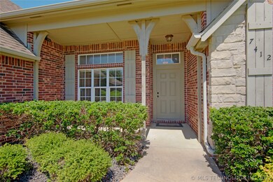 7412 E Jackson St, Broken Arrow, OK 74014 - photo 3