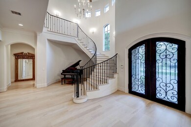 12014 Surrey Ln, Houston, TX 77024 - photo 2